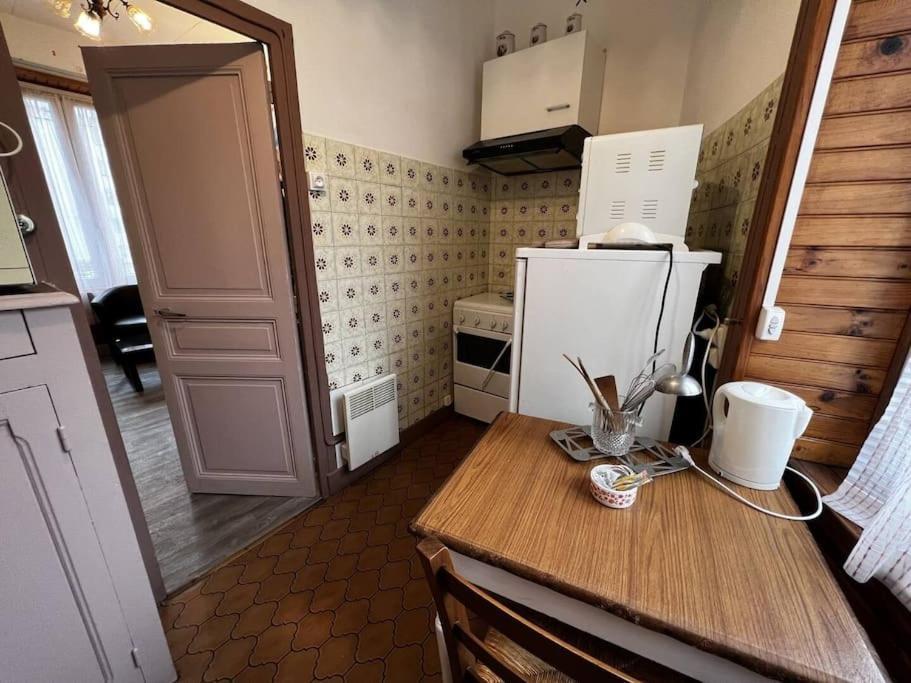Apartmán Le Nid Douillet Rustique Linge Fourni La Bourboule Exteriér fotografie